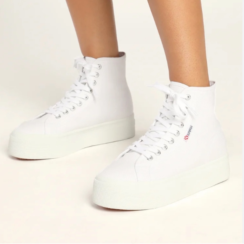 Superga Plattorm Hi Top Sneakers